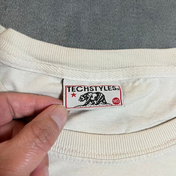 Techstyles Yosemite California Crop Crewneck T-Shirt Size Medium **TINY FLAW** - Picture 4 of 11